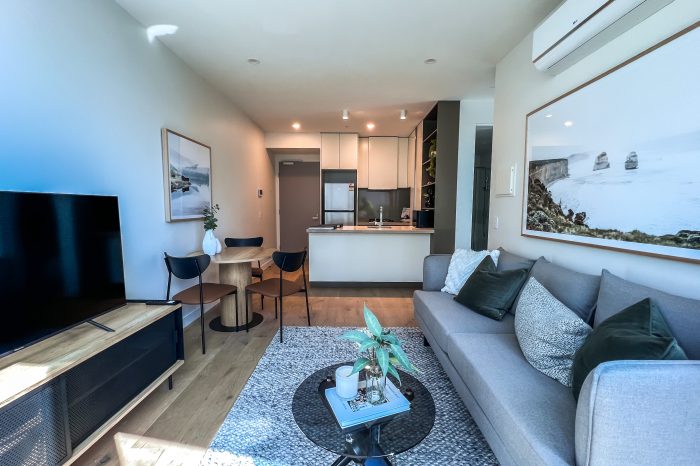 1 Bedroom Lounge, Dining and Kitchen