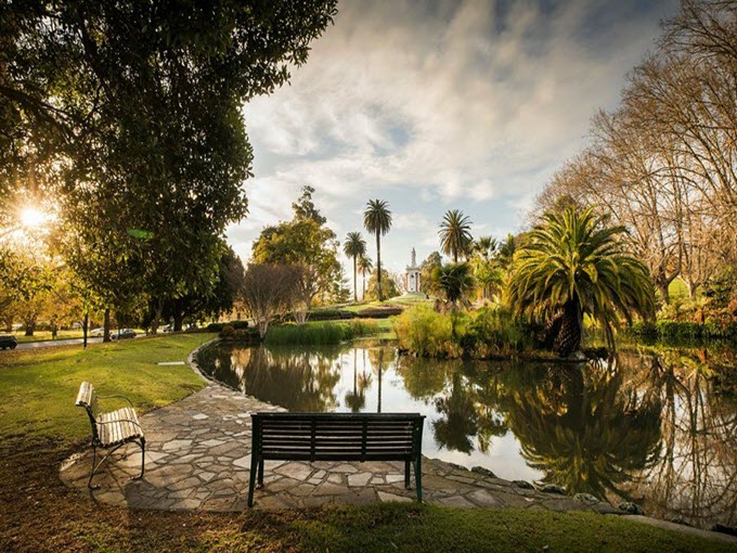 flagstaff gardens melbourne